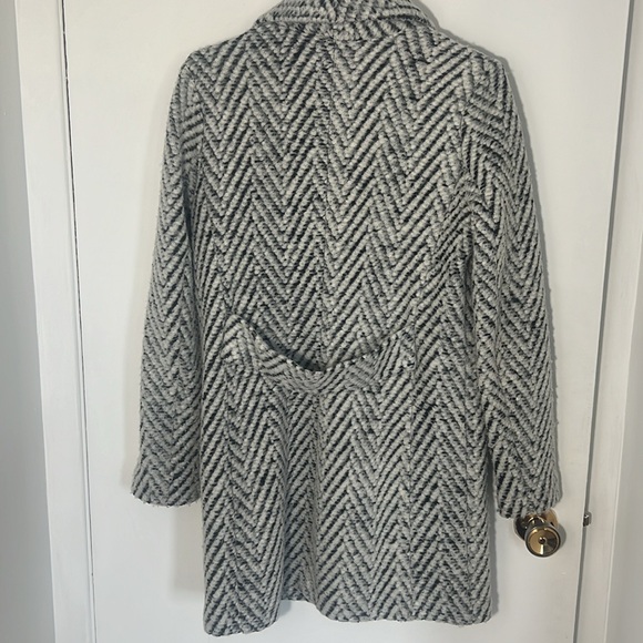 Jacket - Picture 6 of 6